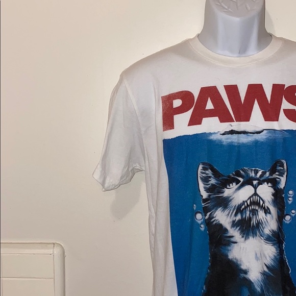😸Men’s Riot Society PAWS Graphic Tee😸 - Picture 3 of 8